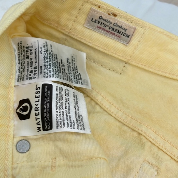 New 501 raw hem shorts size W27 - Picture 5 of 5